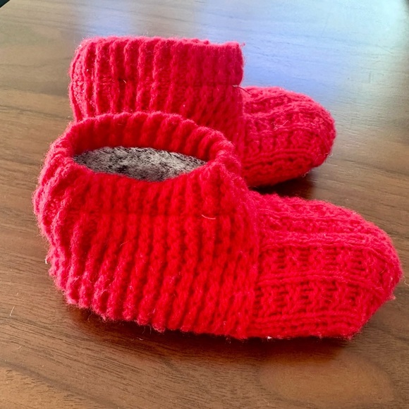 [NWOT] Bombas Baby Gripper Slipper / Red / 6-12m - Picture 1 of 4